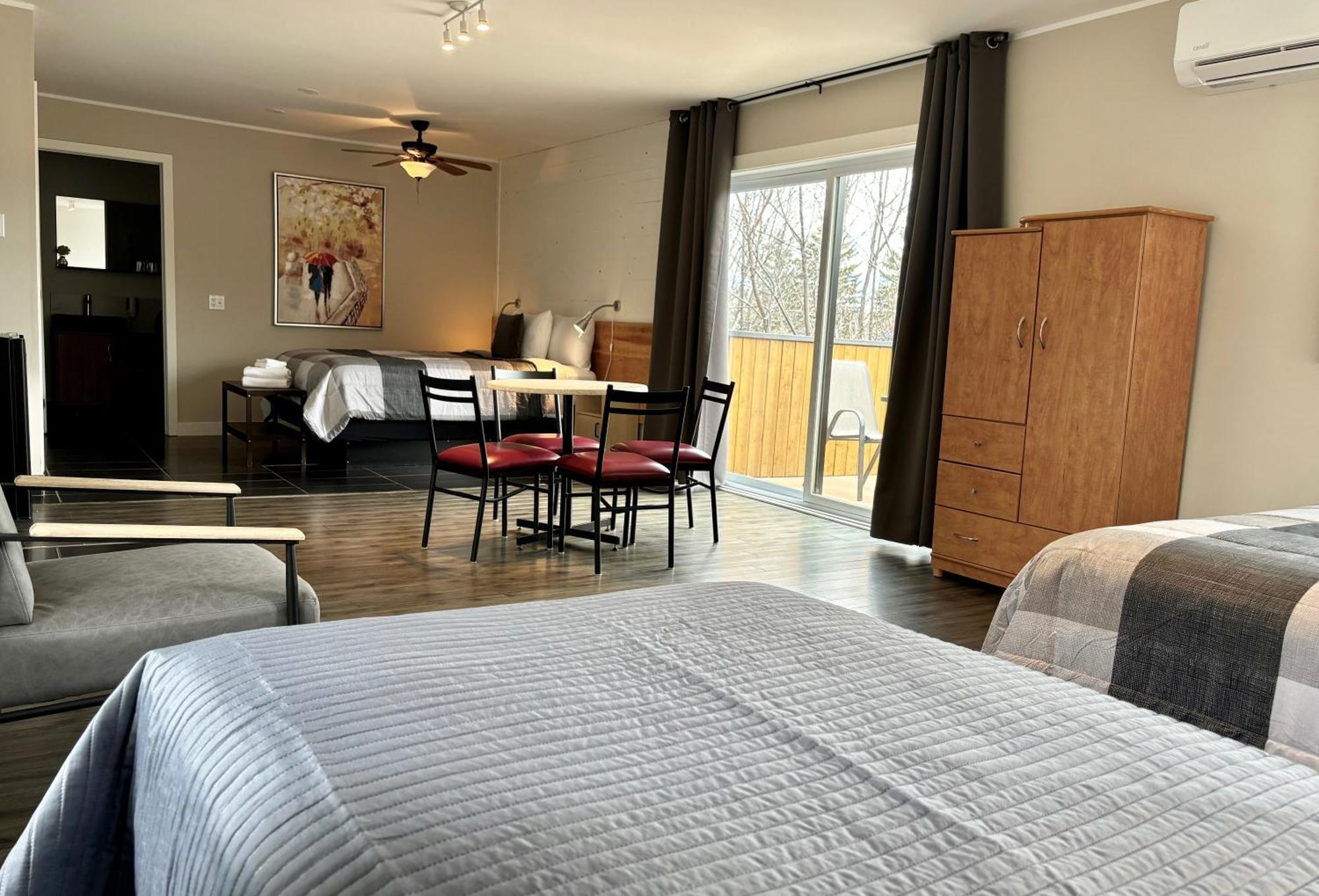 Motel Boutique Hygge באי-סנט-פול מראה חיצוני תמונה