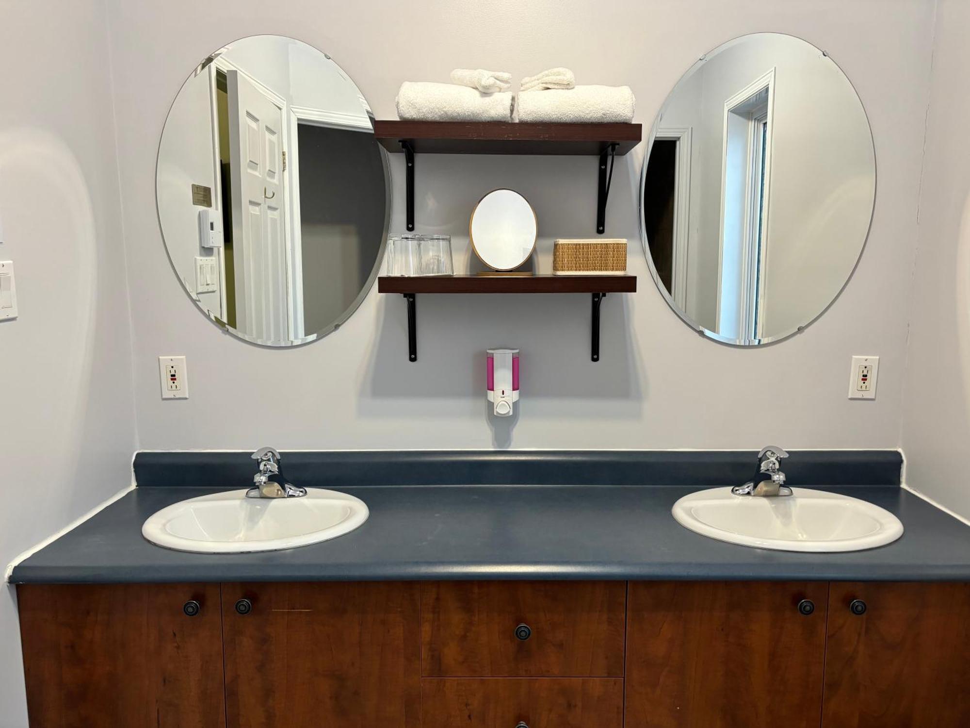 Motel Boutique Hygge באי-סנט-פול מראה חיצוני תמונה